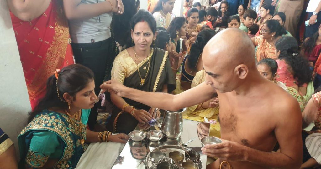 12 श्रावक – श्राविका ने एक साथ पहली बार किए 10 उपवास